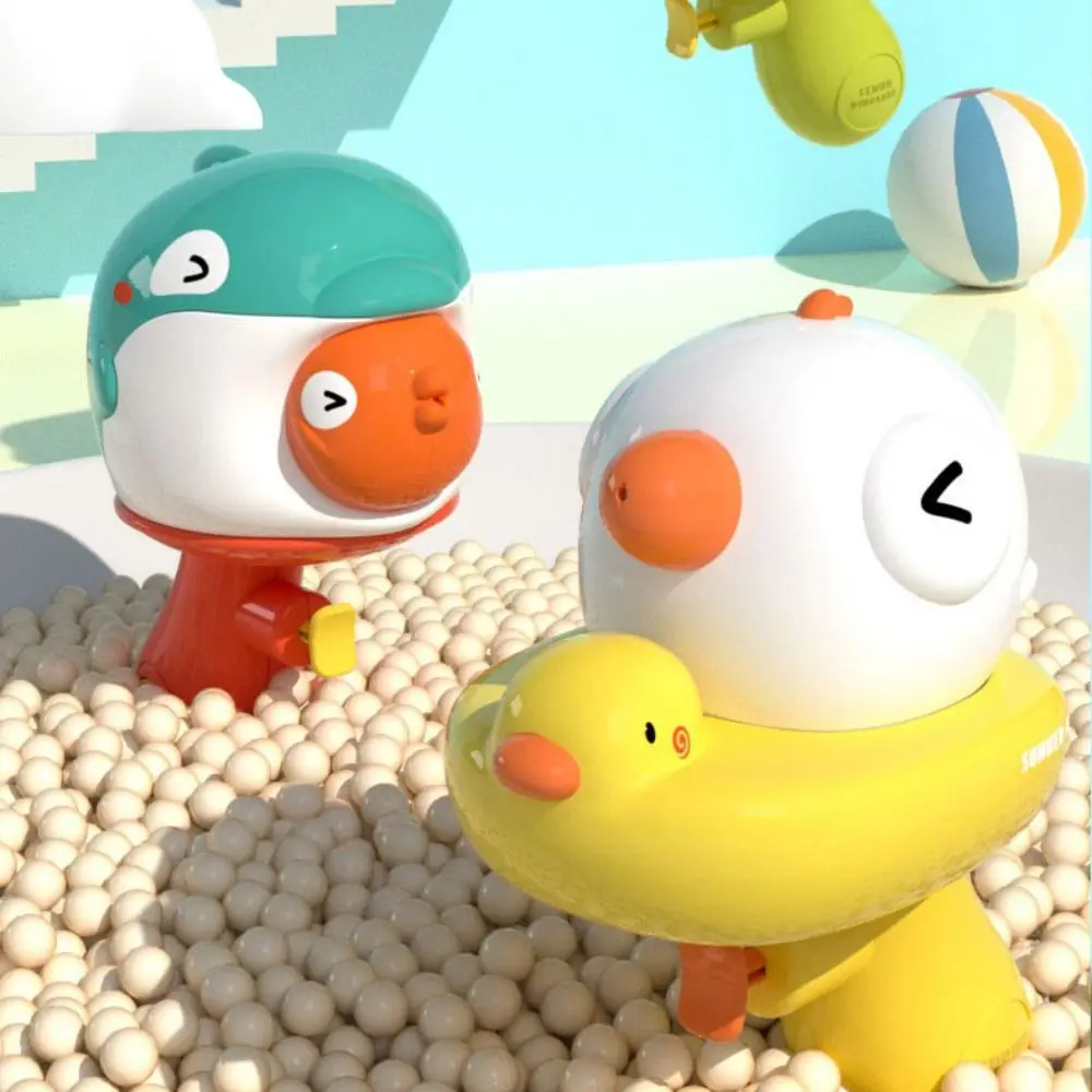 Press Type Animal Water Spray Toys Handheld Easy To Fill Bath Fountain Toy Plastic Animal Design