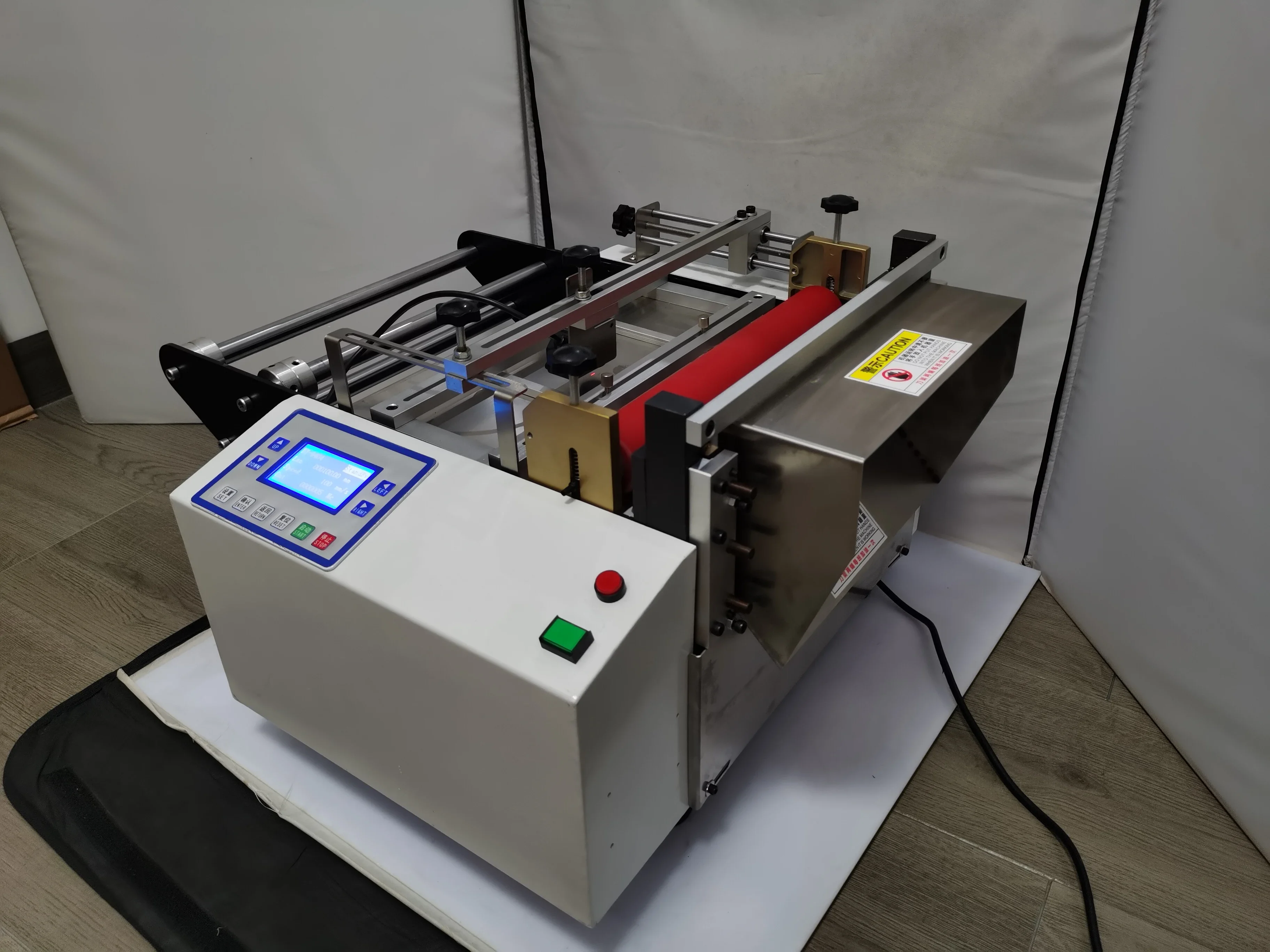 HY-300 Microcomputer Automatic Cutting Machine Copper and aluminum foil plastic polyester PVC cutter+optoelectronics locator