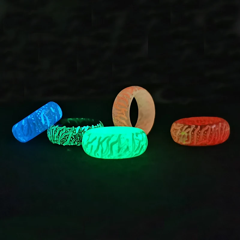 Fashion Colorful Luminous Resin Ring Women Men Fluorescent Glowing Rings Jewelry Glow In The Dark Finger Ring Band Halloween