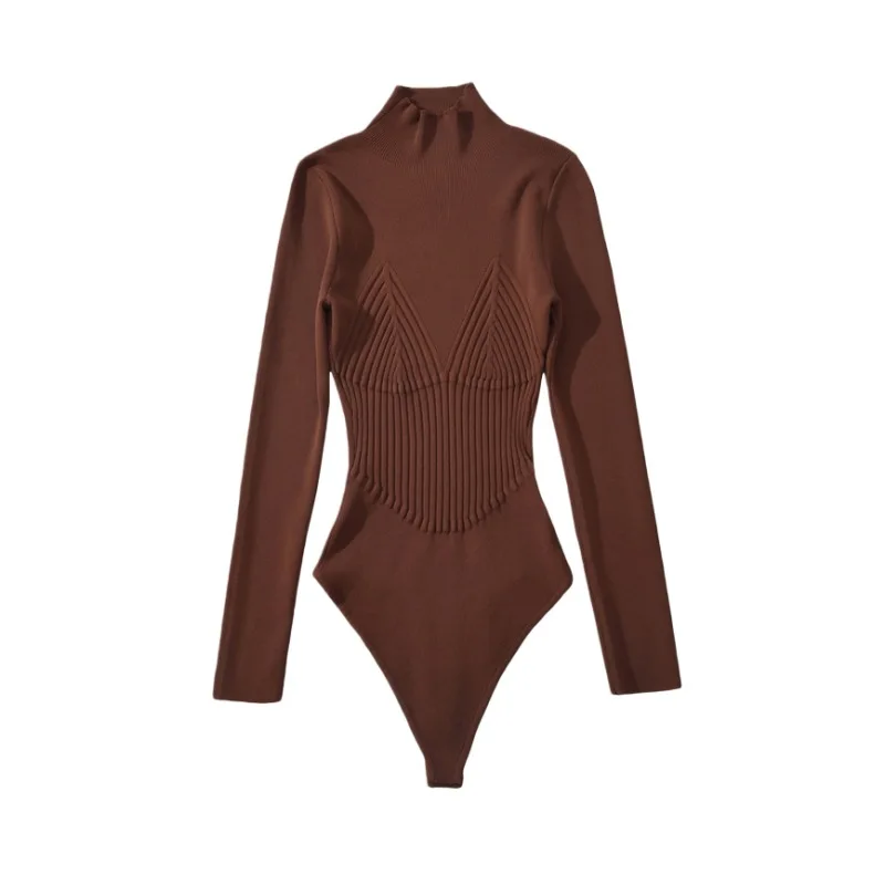 بدلة نسائية محبوكة بأكمام طويلة ورقبة عالية