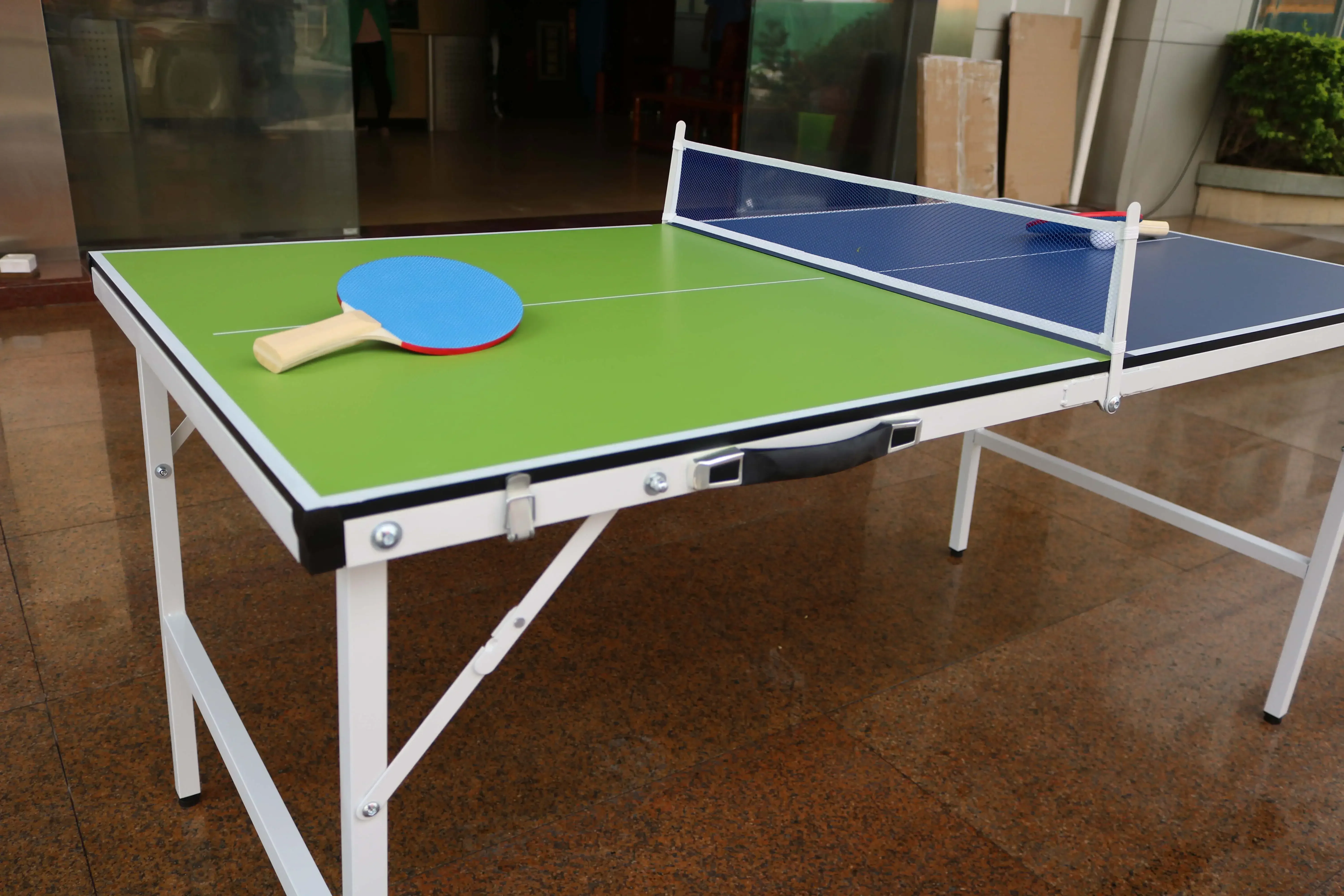 Klappbarer PingPong-Tisch, hochwertig, für den Innen- und Außenbereich, tragbar, für Tischtennis, Tischschläger, Bälle, anpassbar