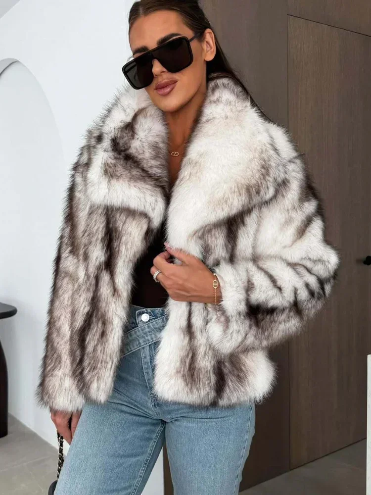 

Women Chic Lapel Short Faux Fur Jacket Long Sleeve Warm Cardigan Coat 2025 Winter Female Fashion Fluffy High Street Outwear