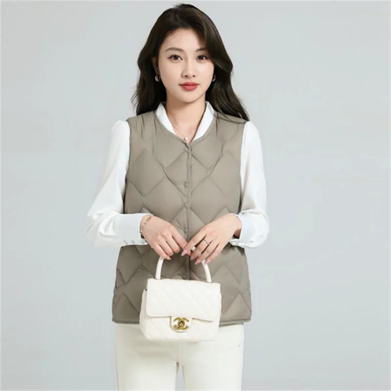 Women Warm Bigszie Down Waistcoat Jacket Autumn Winter Ultra Light White Duck Down Vest Coat Lady Short Sleeveless Tank Outwears