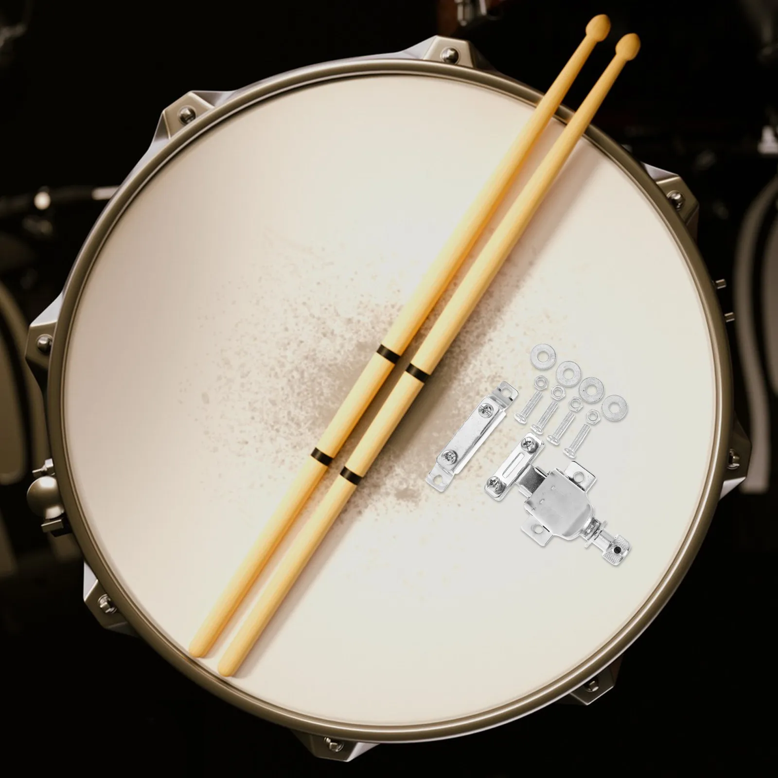 

Механизм сцепления для малого барабана 3.34x1.97x1.53 дюйма, механизм точной настройки, серебристое покрытие для надежного крепления, аксессуары для барабанов, для сцены