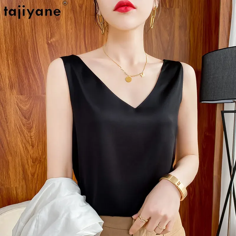 

Ayunsue 100% Mulberry Silk Tanks Top Women Soft Comfortable Camisole V-neck Summer Clothes For Women Real Silk Basic Tops Women