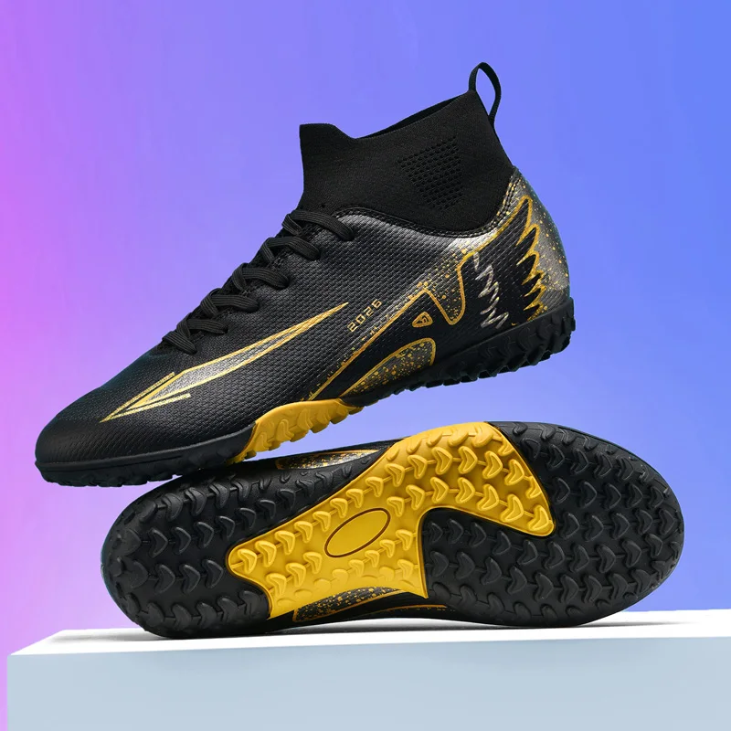 Nieuwe Mannen Voetbalschoenen Outdoor Hoge Enkel Antislip Sportschoenen Ultralight Indoor Voetbalschoenen Hoogwaardige Futsal Antislip