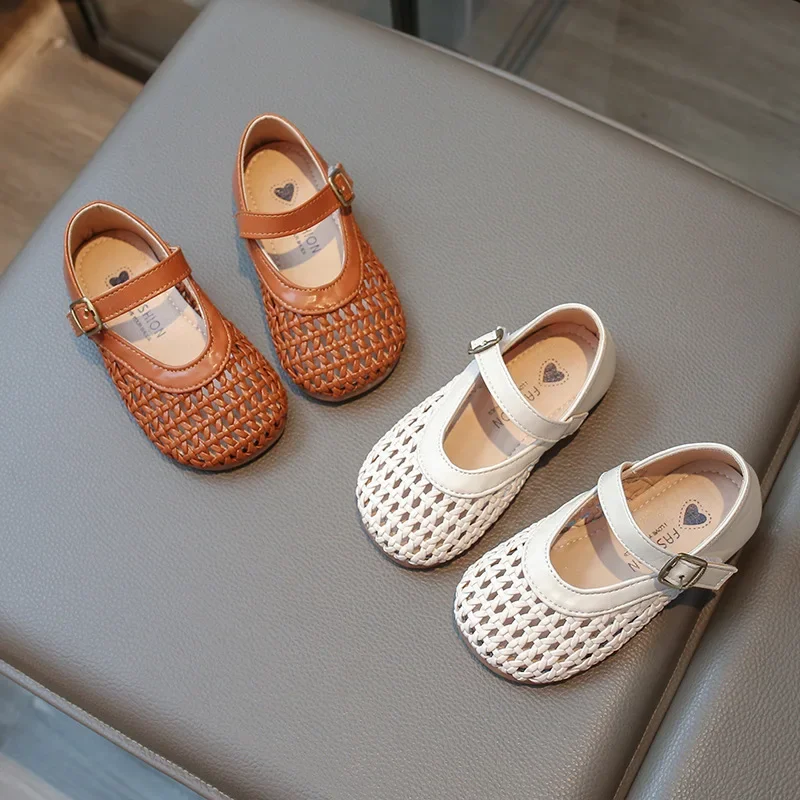 Korean Style Girls Sandals Princess Shoes Summer New Children Hollow Woven Sandals Shallow Mouth Girl Baby Soft Soled Bean Shoes