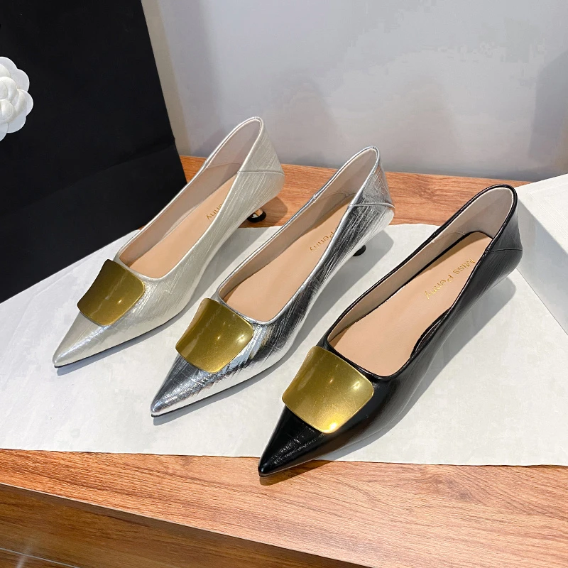 New French-style Low-heeled Women's Shoes with Square Buckle, Soft Leather That Doesn’t Rub, Versatile Shallow Mouth