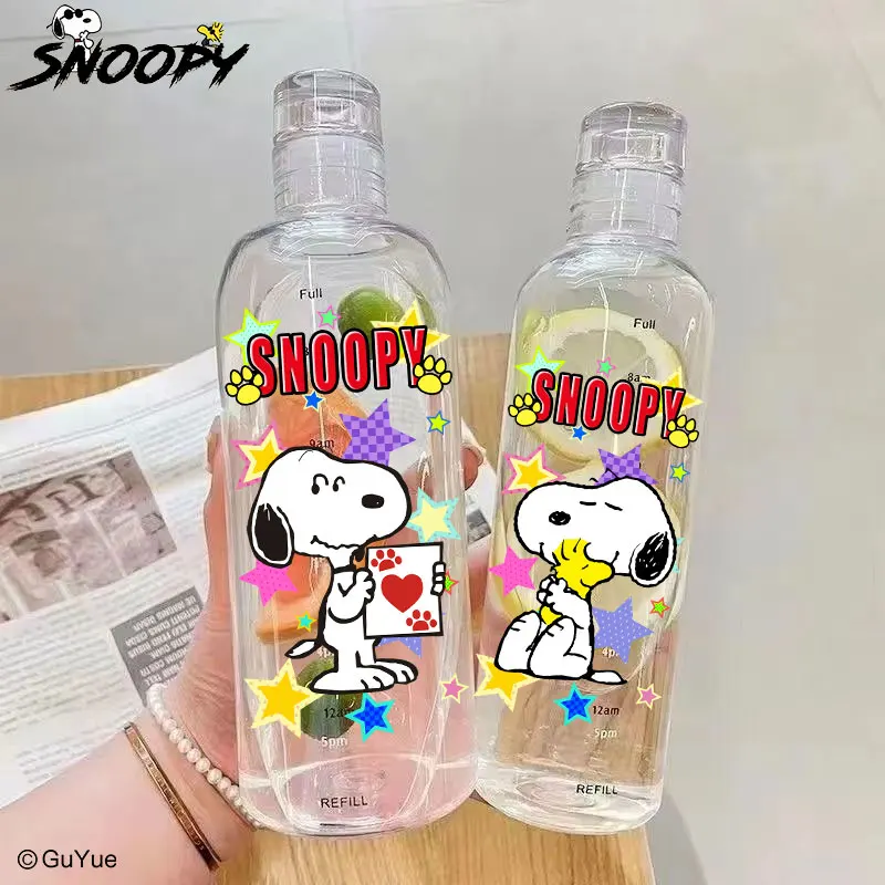 

Snoopy 500 мл/750 мл градуированная чашка для воды пластиковая портативная бутылка для воды устойчивая к высоким температурам анти-падение спортивная чашка горячий подарок