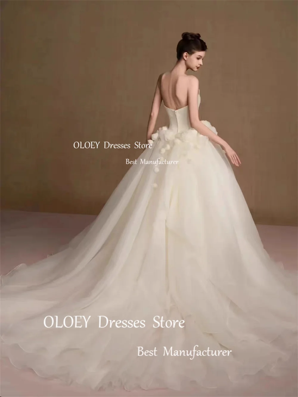 OLOEY Vintage Strapless Wedding Dresses 3D Flowers Silky Organza Zipper Back Bridal Gowns Floor Length A-Line Sweep Train Custom