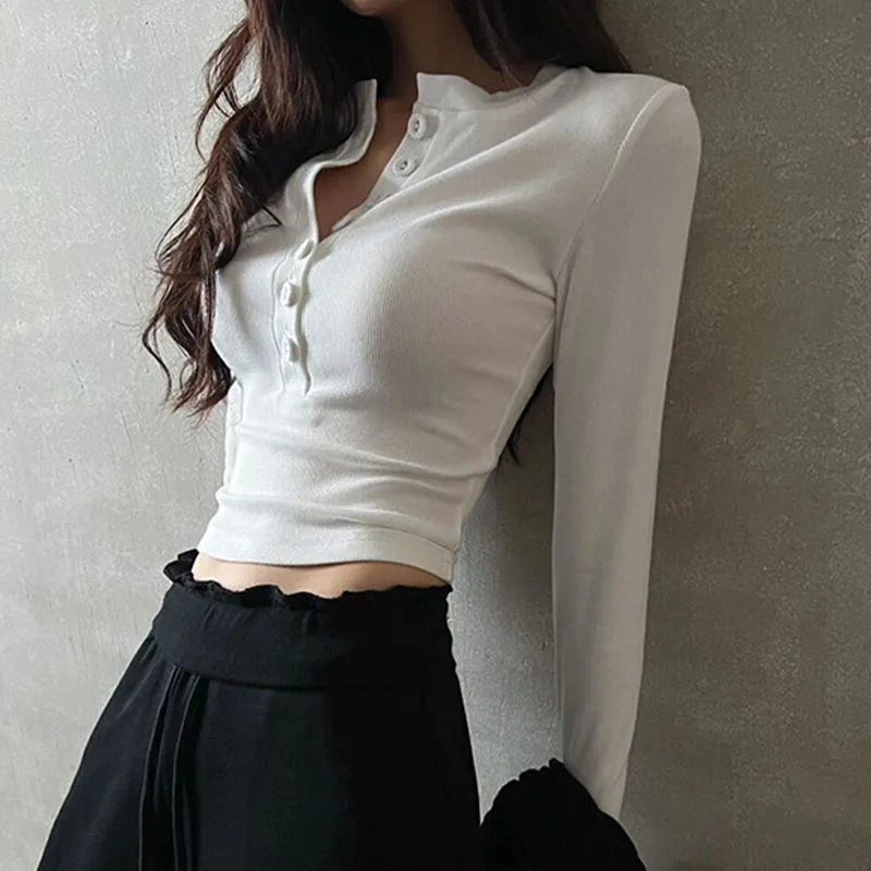 Weiße Langarm-T-Shirts für Damen, Streetwear, Y2K, halb offene Knöpfe, Crop-Tops, weiches, schmal geschnittenes Basic-Shirt für Herbst und Winter