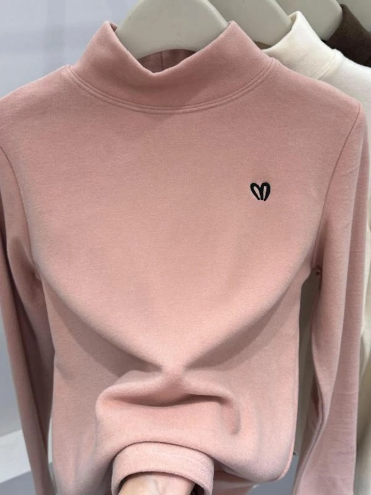 厚手両面カシミヤスウェットシャツ-レディース-ベースレイヤーシャツ-ワイドカラー-ニードルヨーロピアンスタイル-ハーフハイカラー-ハート