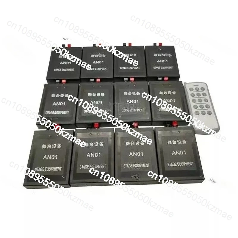 

Suitable for remote control switch stage performance special effects device 12 sets of outdoor CS helmet electronic signal