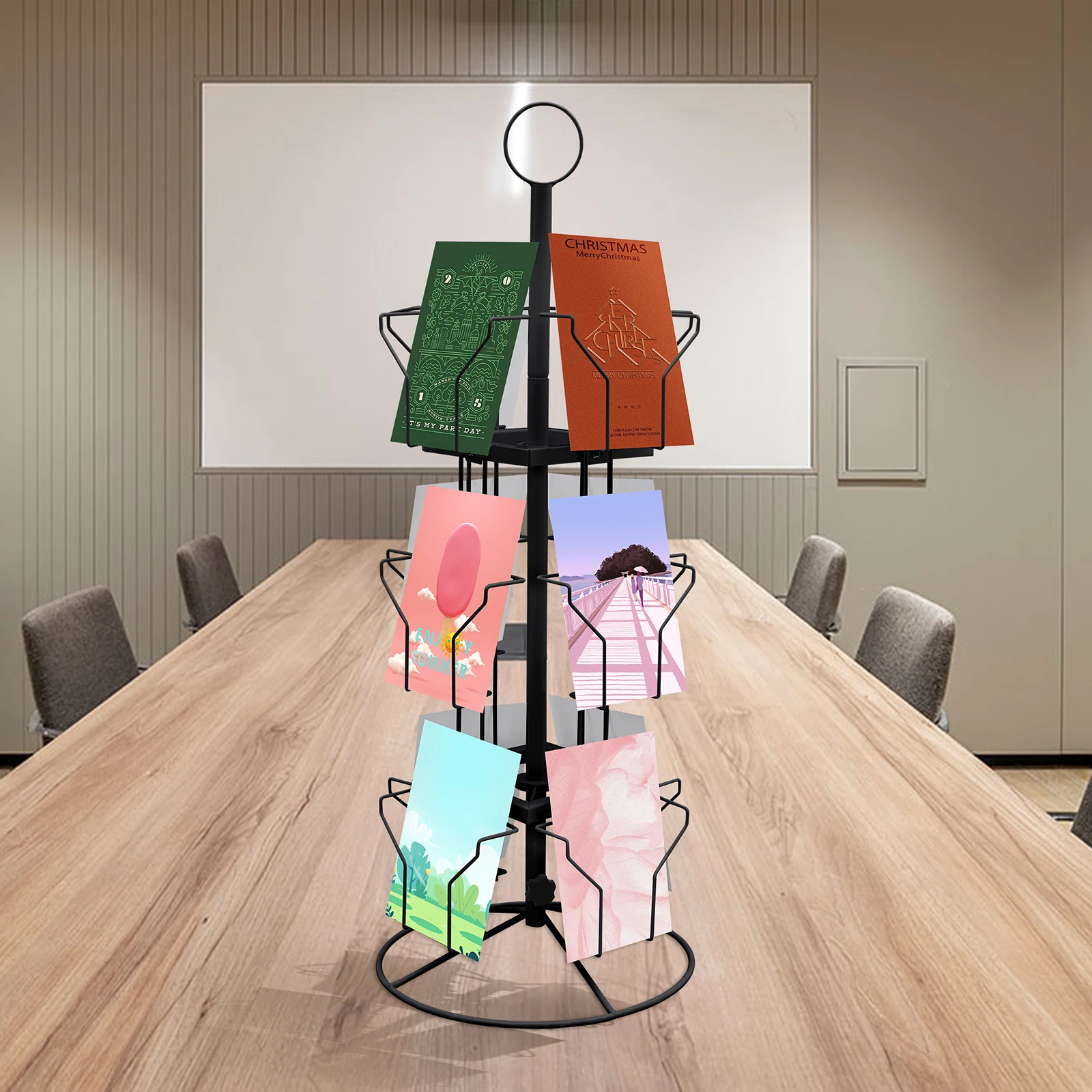 

Черная 3-уровневая подставка для карточек с 12 карманами. Высококачественная холоднокатаная сталь — процесс формования распылением для коррозии/ударной устойчивости.