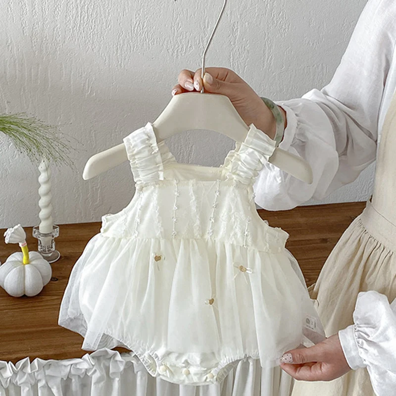 2026 New Summer 0-24M Baby Girl Clothing Korean Style Climbing Suit Sleeveless Cotton Mesh Splicing Newborn Baby Girl Romper