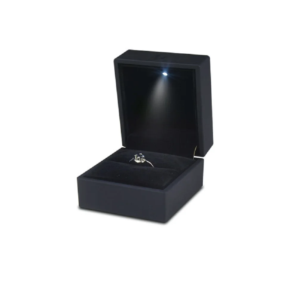 LED Ring Box for Wedding Ring Engagement Ring Box Gift Case Packaging Show Boxes with Light Storage Cases Wholesale Design Box