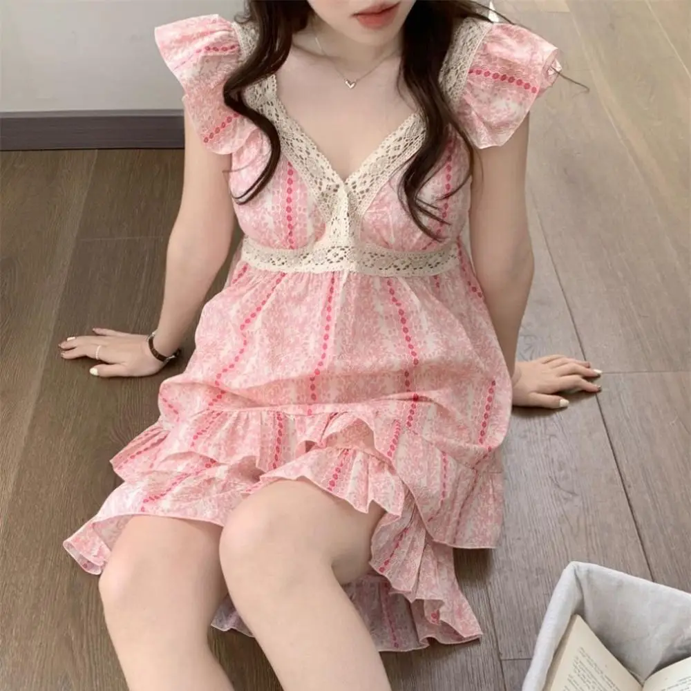 

Striped Suspender Shorts Pajamas with Chest Pad Sleeveless Floral Pajamas Suit Loose Ruffle Women's Sleepwear Sets Home