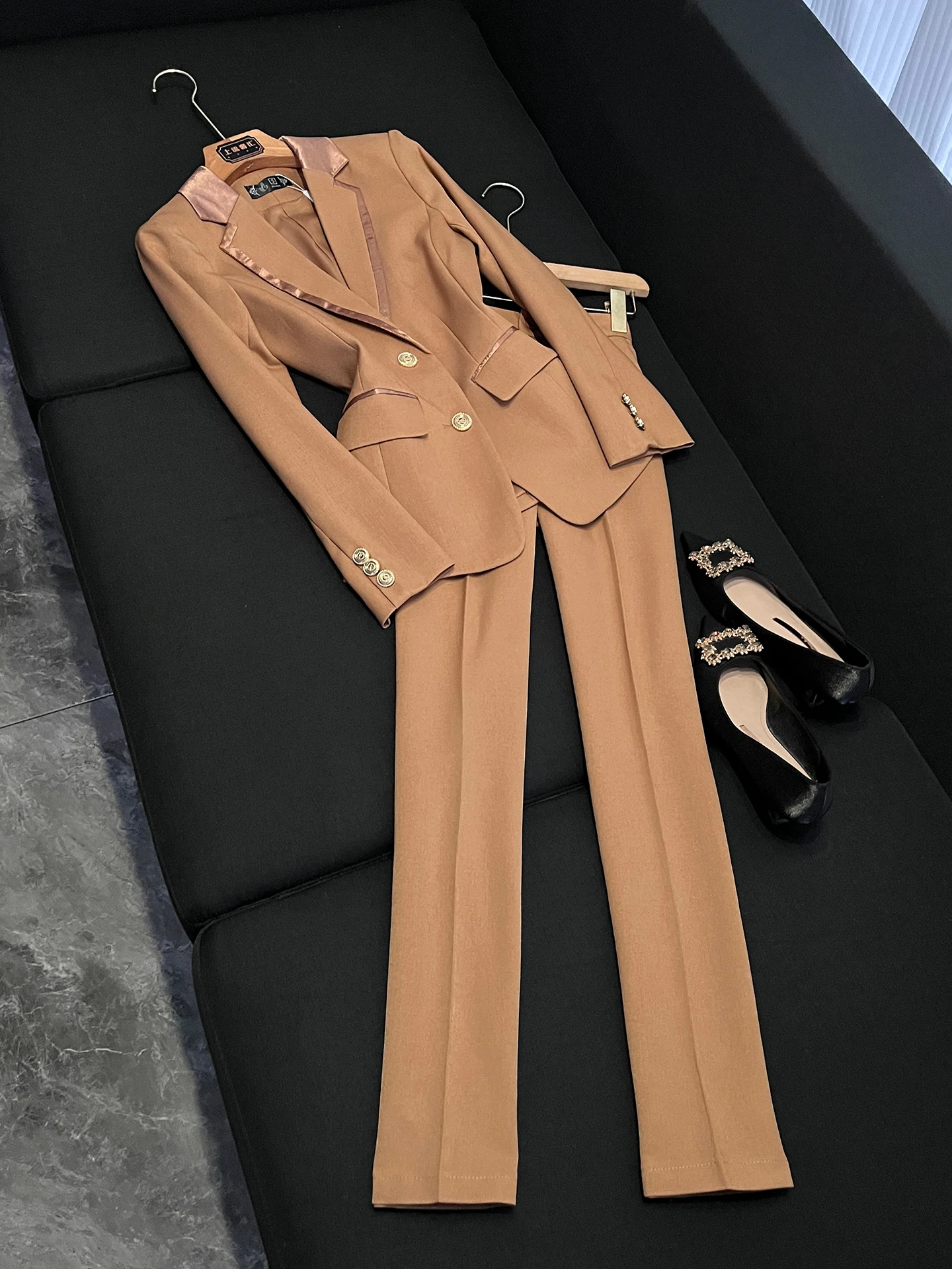 

Женский деловой костюм в стиле кэжуал с длинным рукавом для собеседований, профессиональная рабочая одежда, элегантная весенняя коллекция P138