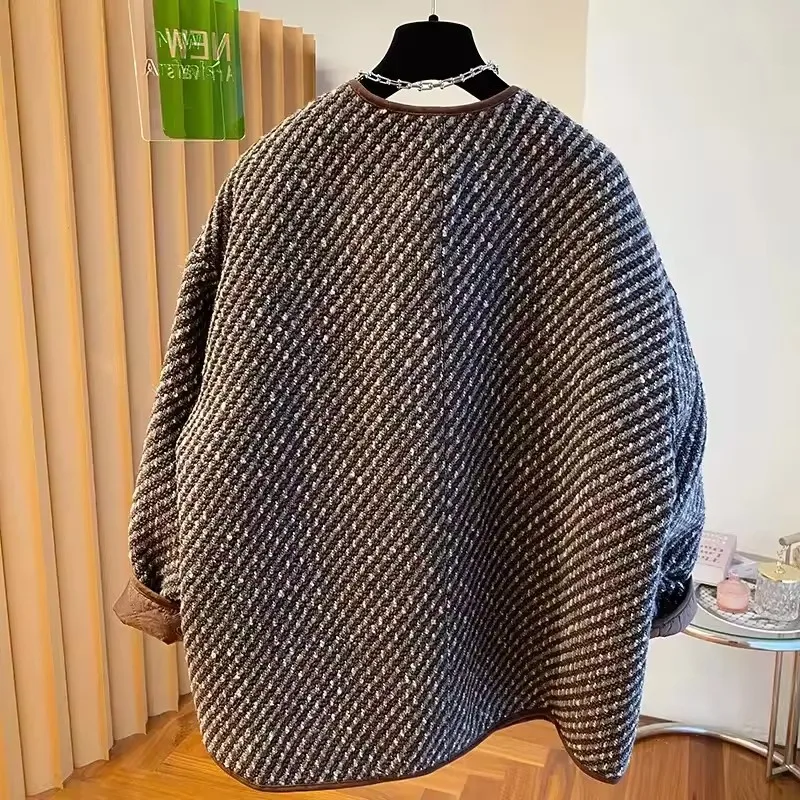 Tweed Woolen Coat Women's Long-sleeved Quilted Jaket 2025 New Autumn Winter Cotton Padded Coats Loose Warm Outerwear