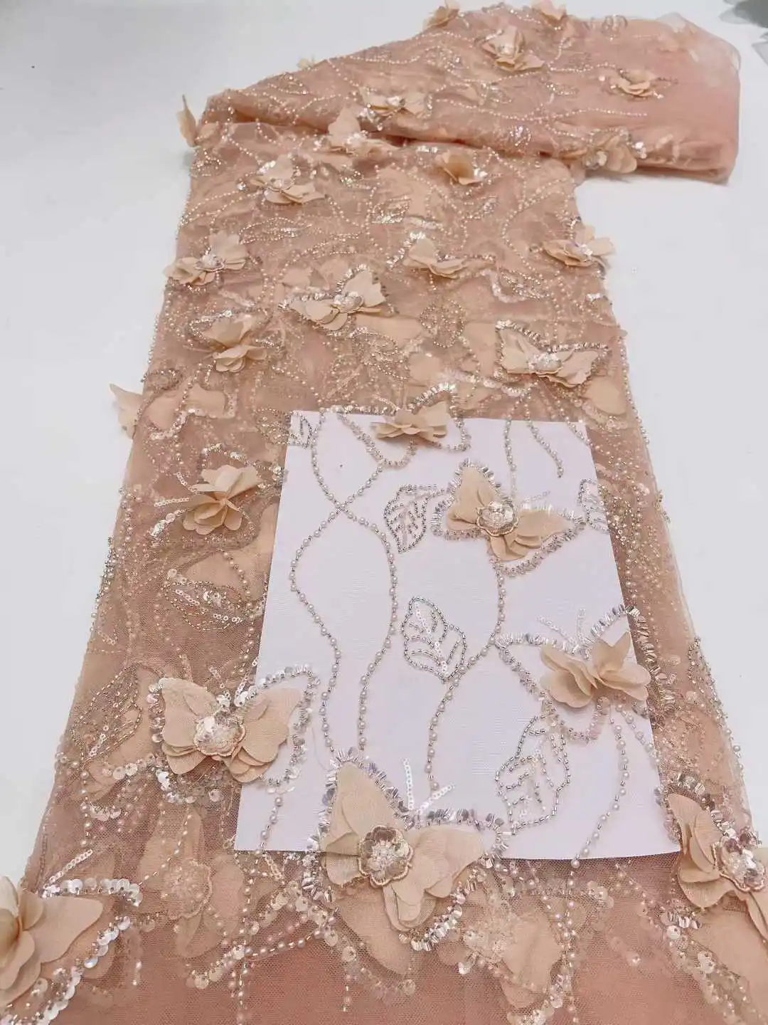 

French Luxury Mesh Flower Embroidery Lace Fabric African High Quality Handmade 3D Applique Lace Fabric For Women Wedding Dress