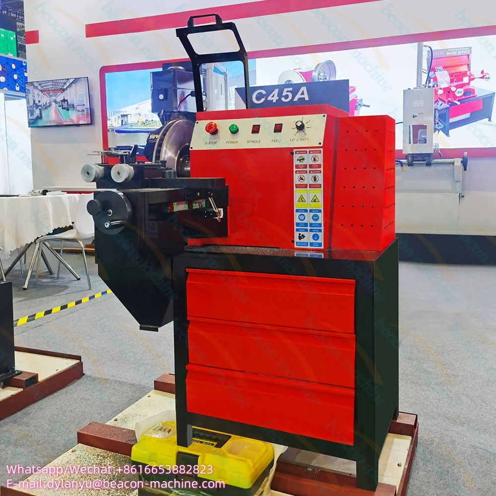 

Токарный станок тормозного диска Beacon Machine C45A для средних и малых транспортных средств