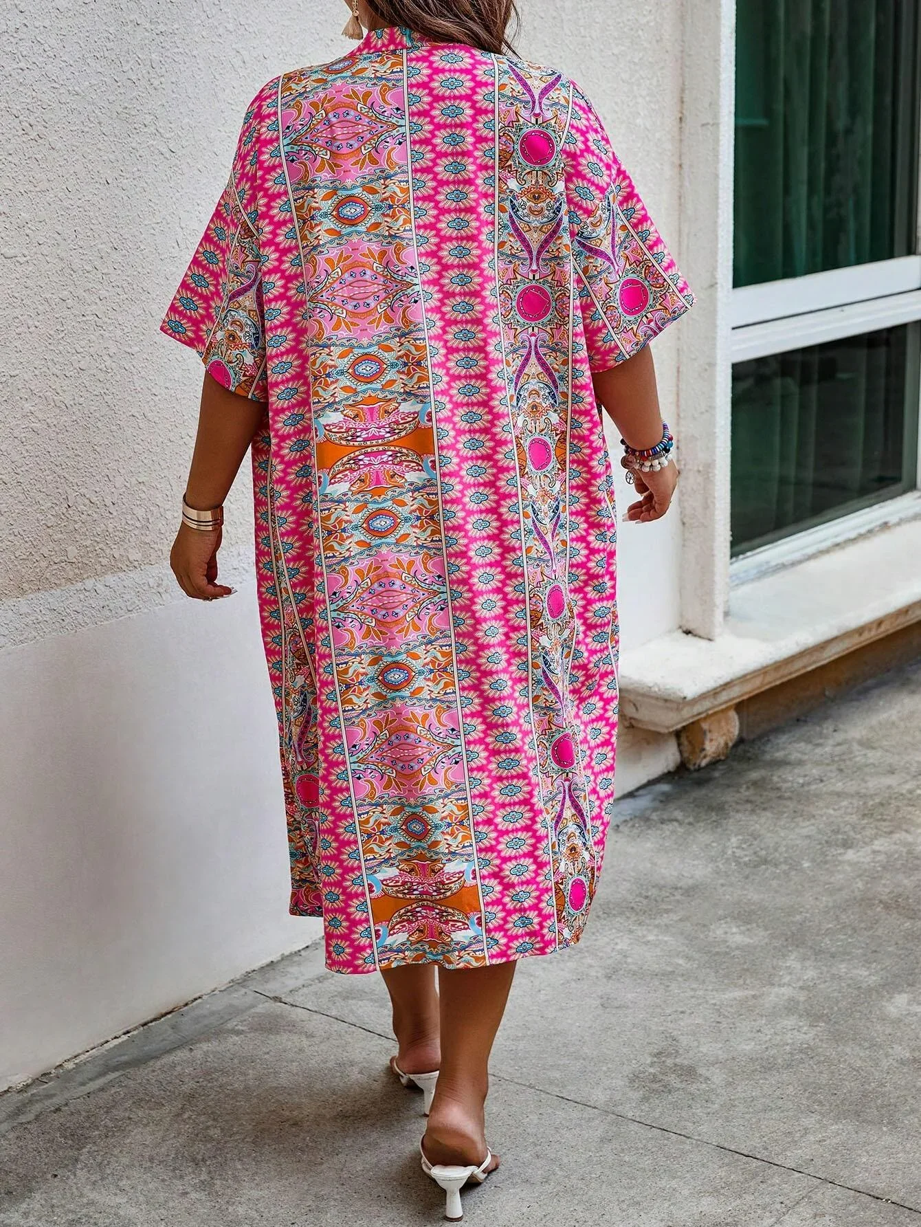 Women\'s Plus Size Printed Two-piece Set, featuring a bohemian print open front kimono with short sleeves and shorts ensemble.