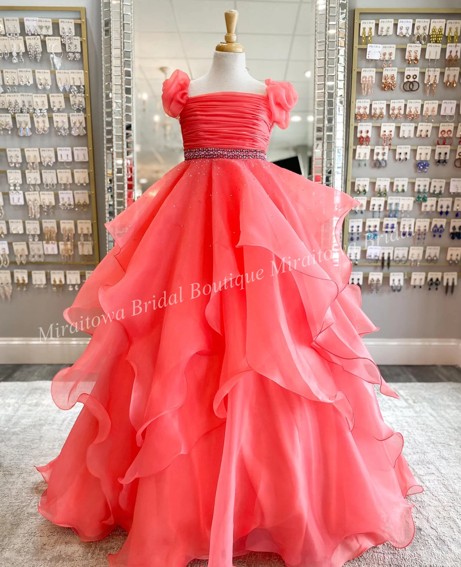 Coral Ballgown Girl Pageant Dress 2023 Puff Sleeve Ruffle Layer Little Kid Birthday Formal Party Gown Infant Toddler Teens Tiny