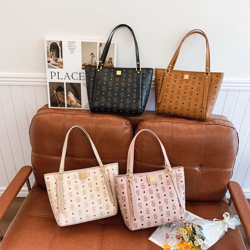 

Vintage Simple Clutch Bag Fashionable Unique For Evening Show Best Superstar With Solid Color Trendy Leather High-End Bag