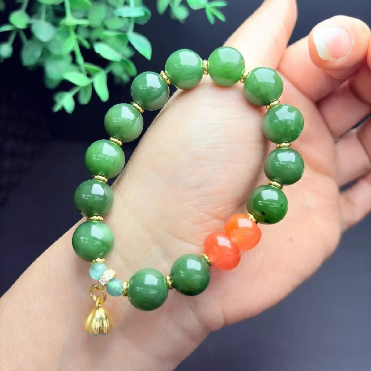 Natural card 12mm Hetian jade jasper bracelet, with natural Nanhong abacus beads, lucky and lucky, men's and women's models