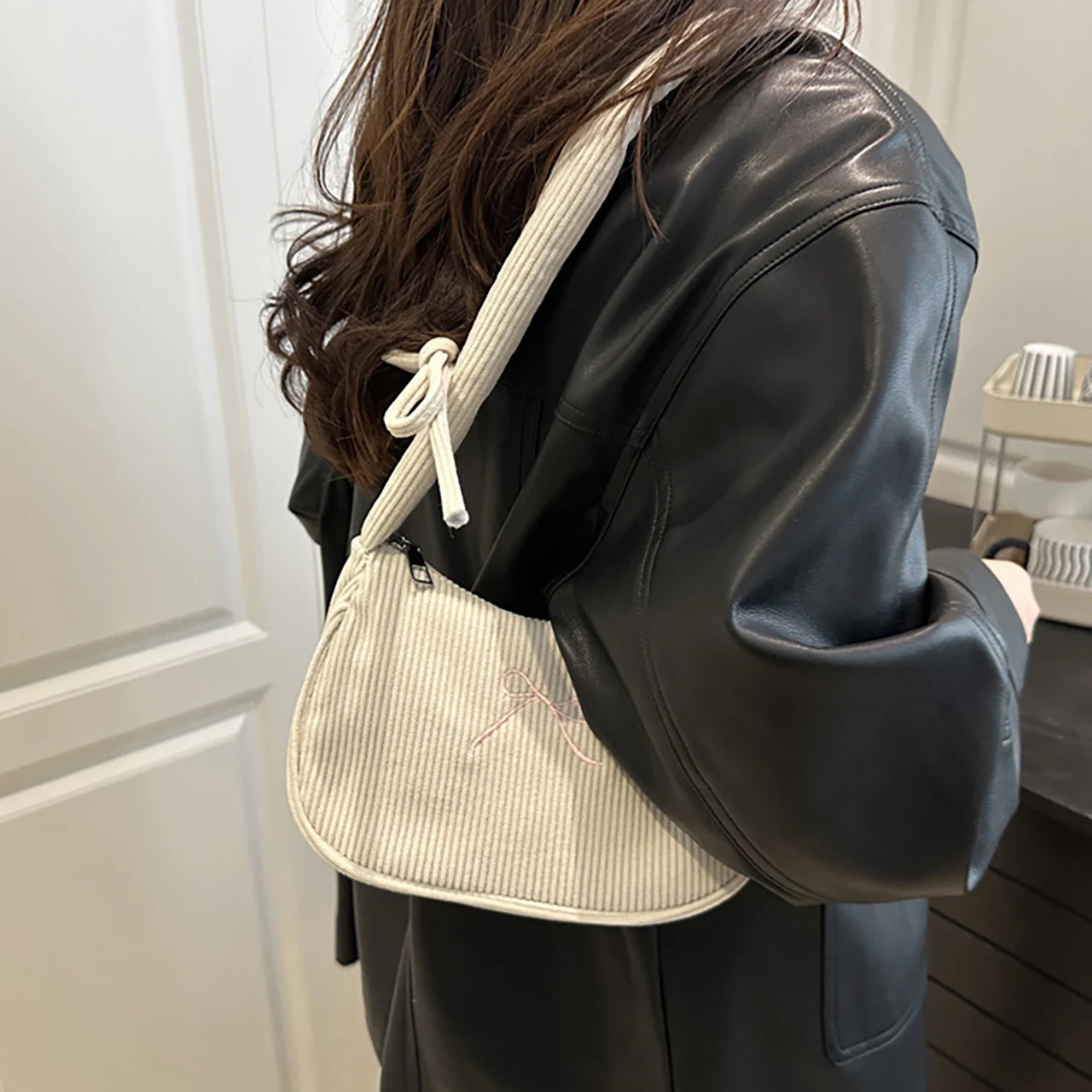 Fall Corduroy Women Shoulder Bag For Keys Phone Tote Bags Niche Korean Girl Underarm Bags Sweet Bow Pleats Drawstring Handbags