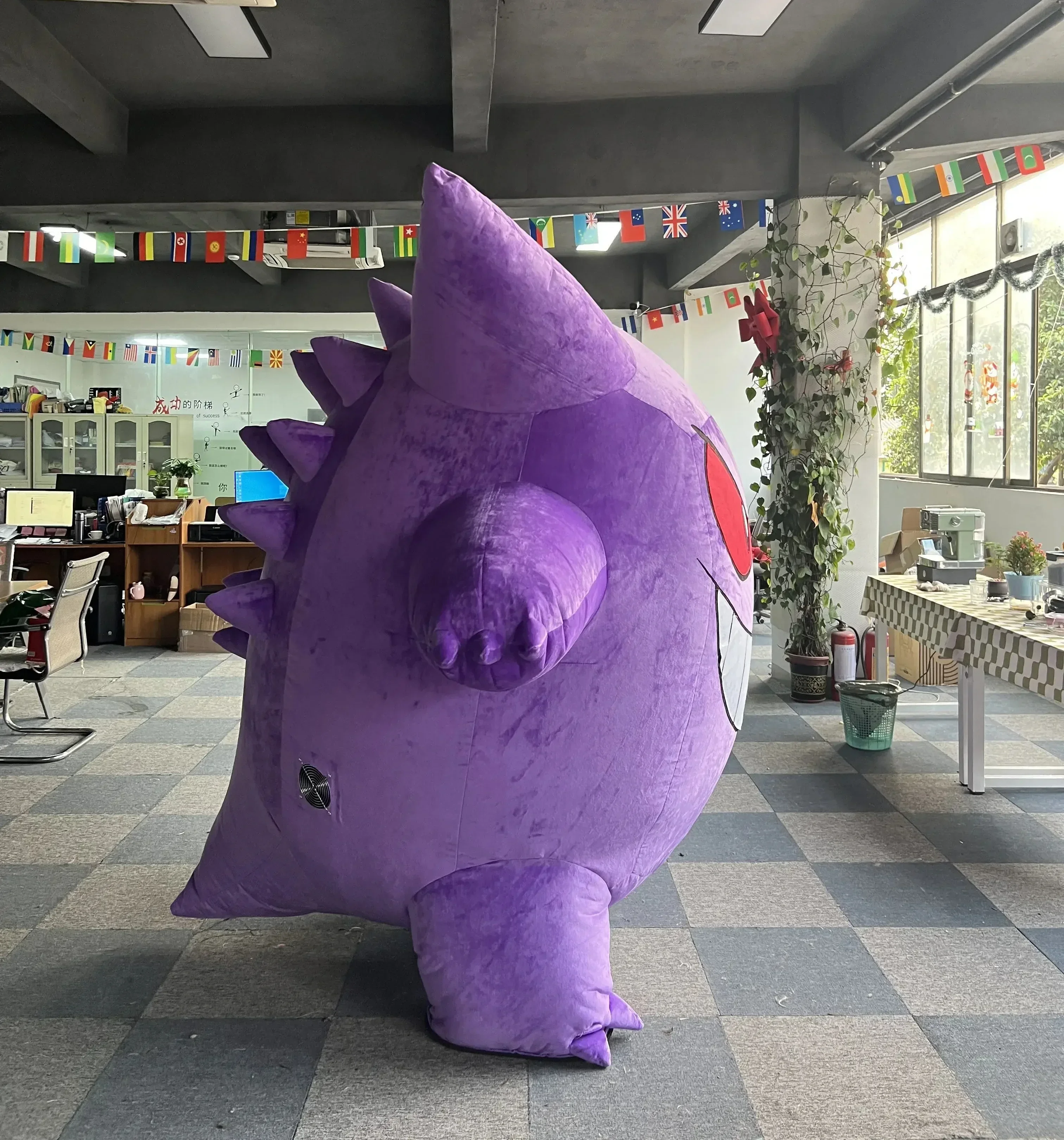 Miniso 거대한 풍선 Gengar 마스코트 의상 보라색 몬스터 블로우 업 슈트 할로윈 크리스마스 멋진 파티 의상