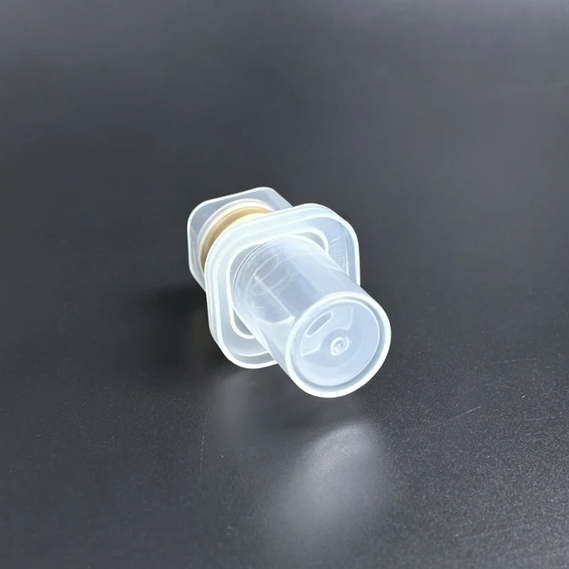 Durable Clear Plastic Sealed Storage Vials Leak Proof Lids Assorted Sizes For Lab Cosmetic Storage