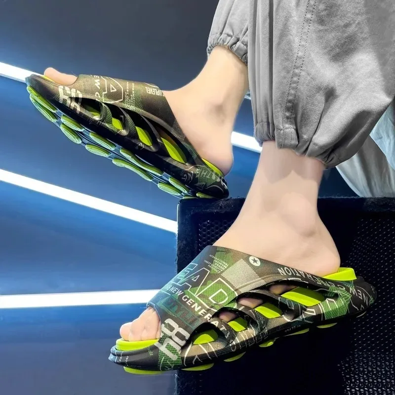 

Fashion Outdoor Men Slippers Eva Beach Shoes Lightweight Male Sandals Casual Shoes Indoor Home Bathroom Slippers Garden Shoes