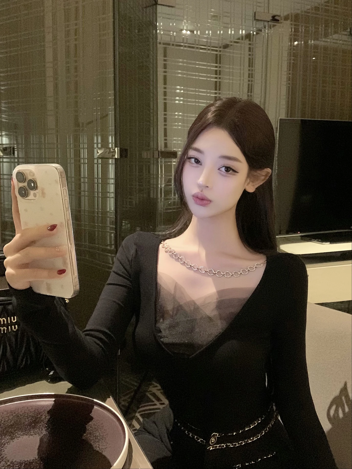 

Luna 28 New Thiened Me T-irt Pure Desire Sle Sexy Long Sve V-ne Girls Faionable Color Slim Fit T-irt