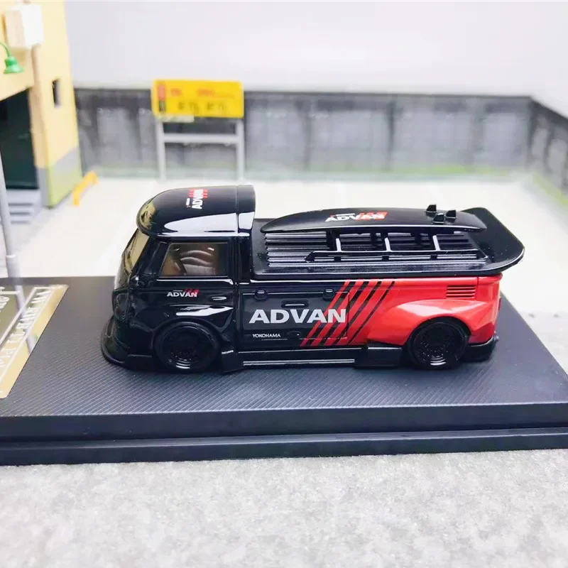 Premium ratio 1:64 VW T1 pickup RWB Wide-body modified diecast alloy car model Collection Display children\'s gift toys.