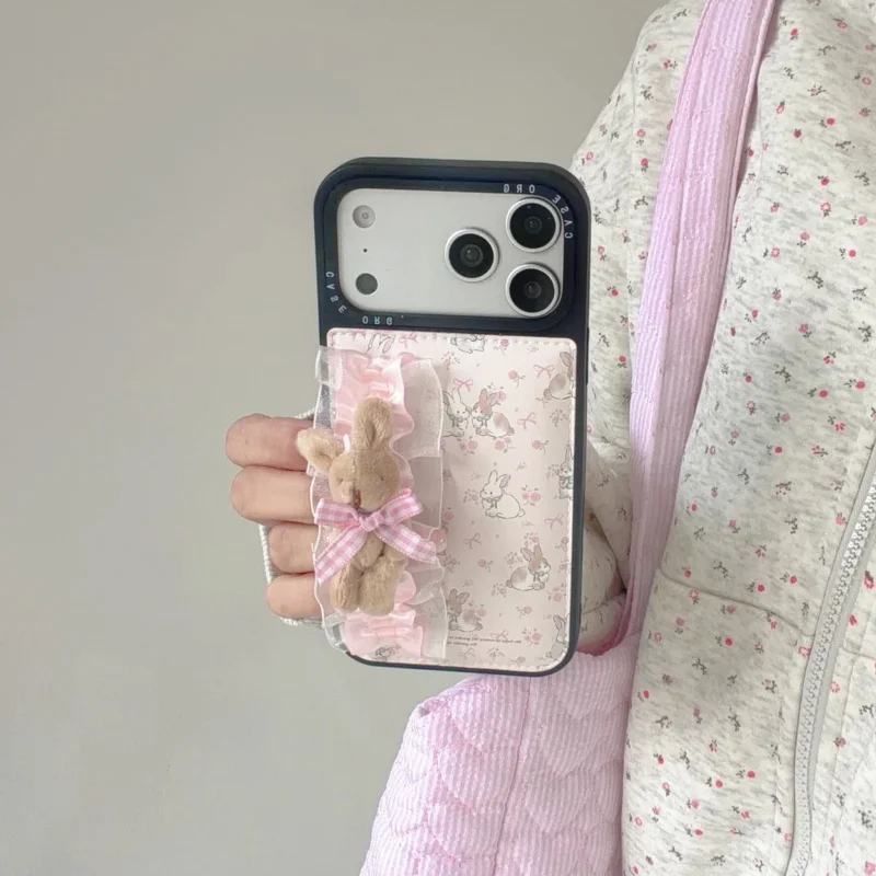 

Cute Plush Rabbit Lace Wristband Phone Case For iPhone 17 Pro 16 15 14 Pro Max Cover Korean Pink Flower Painting Leather Cases C