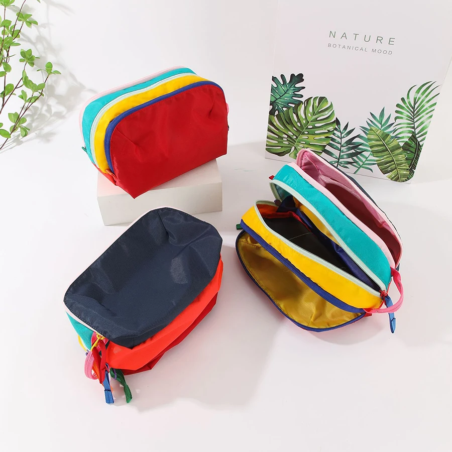 Große Kapazität Leichte Kosmetik- und Toilettenartikel-Reisetasche Dopamin-Farbige Reise-Schultertasche Wasserdichte Nylon-Toilettenartikel-Hängetasche – Detail 2