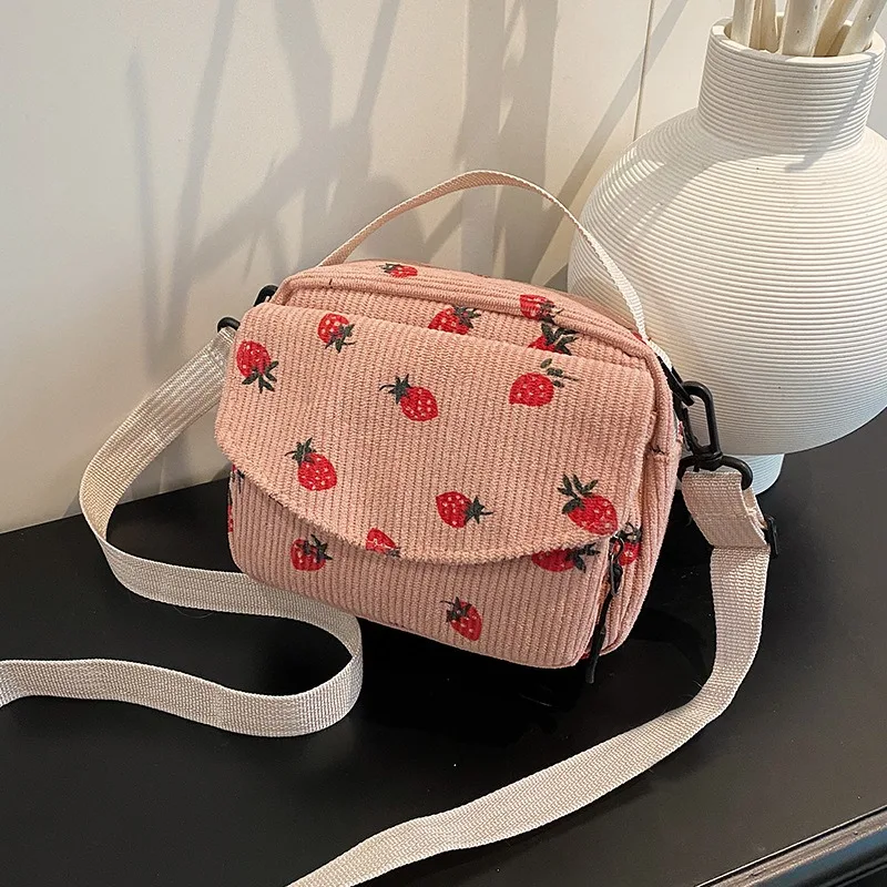 

Cute College Style Mini Corduroy Crossbody Bags, Strawberry Print Versatile Sweet Style Shoulder Bag, Suitable for Commuting