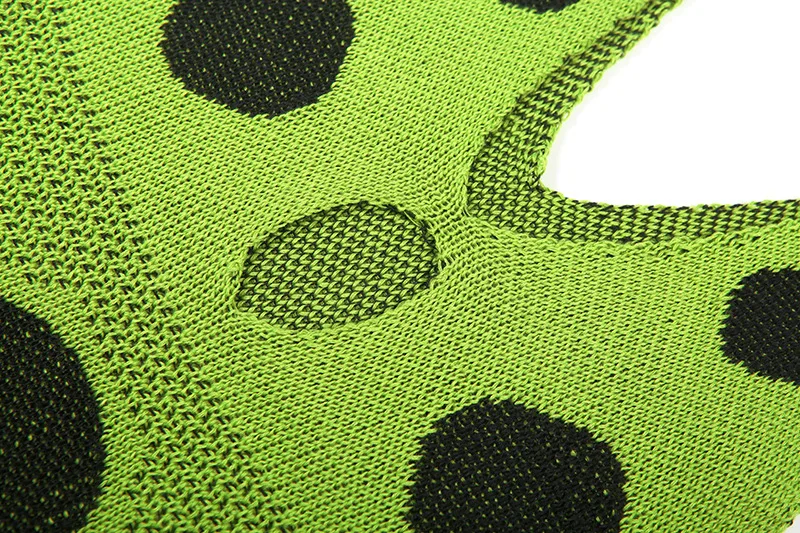 Sukienka maxi z dzianiny żakardowej w kropki, z frędzlami na dole, patchworkiem, dopasowana, seksowna, z wycięciami, dekoltem w serek, bez rękawów, z odkrytymi plecami, idealna na imprezę.