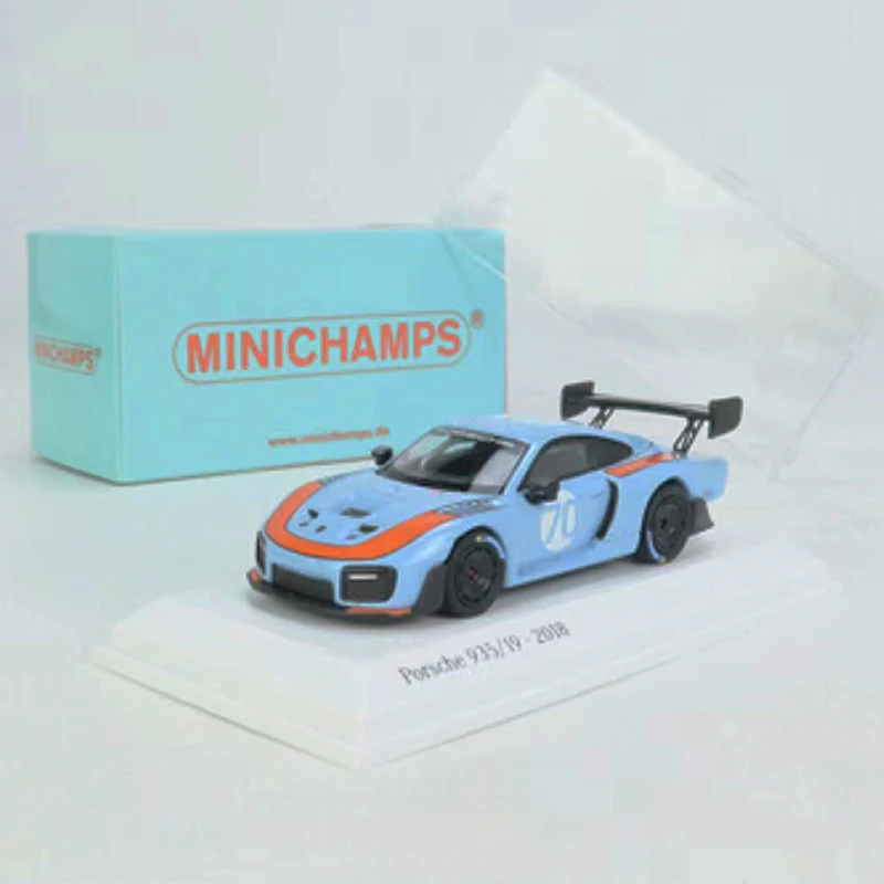 

MINICHAMPS 1:64 Model Car 935/19 2020 Alloy Die-Cast Vehicle Collection-Gulf Design