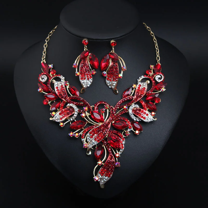 

Crystal oil painting with embedded diamonds necklace and earrings set. High-quality waterproof jewelry. Gift for your wife.
