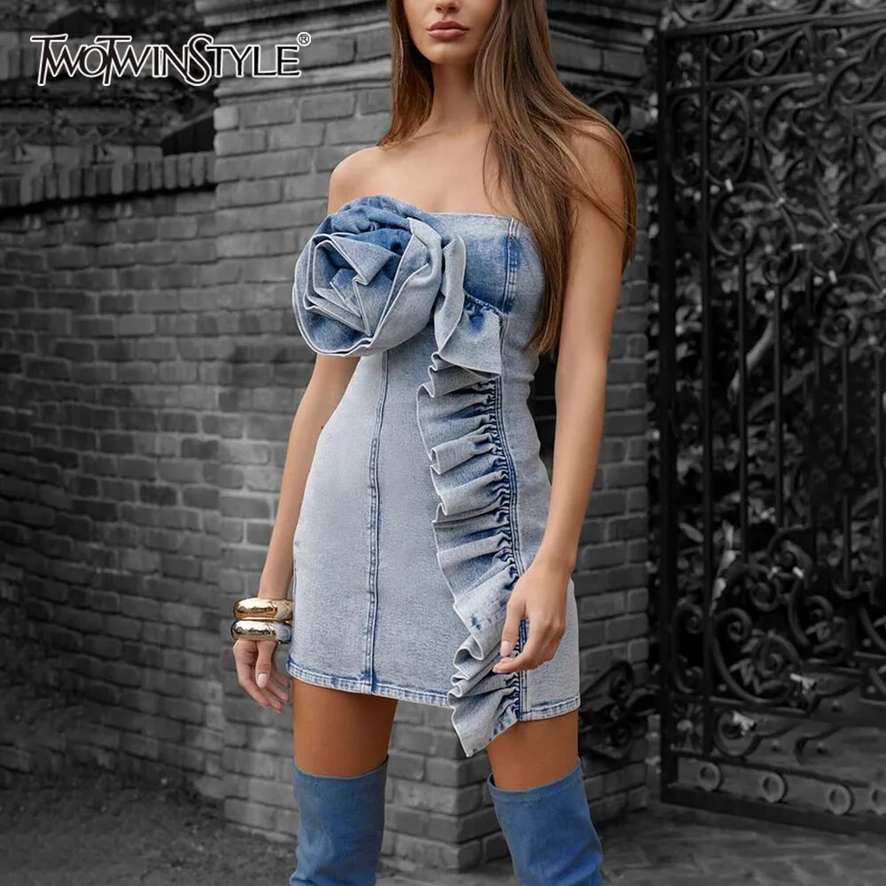 

TWOTWINSTYLE Solid Patchwork Appliques Design Dresses For Women Strapless Sleeveless High Waist Slimming Dress Female Fashion