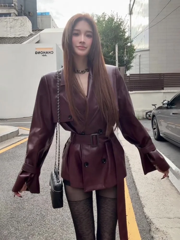 Syxatn N13 Chaqueta de Cuero Estilo Retro Hong Kong con Doble Botonadura y Cintura Ajustada, Abrigo Holgado para Mujer, Temporada de Otoño
