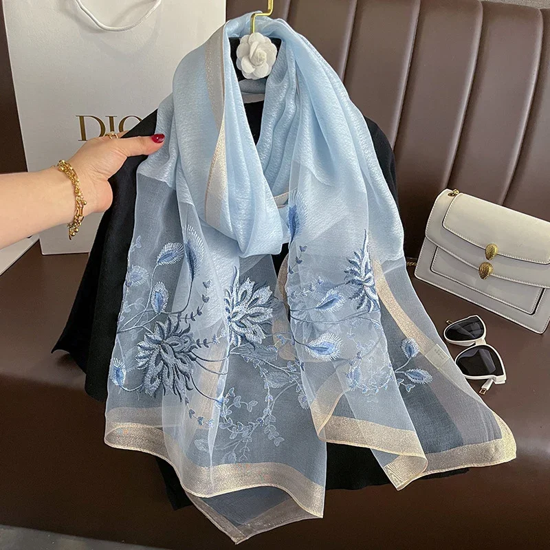 

2025 New Women Scarf Winter Warm Solid Silk Wool Shawls Lady Wraps Bufanda Floral Pashmina Luxury Embroidery Warn Scarves