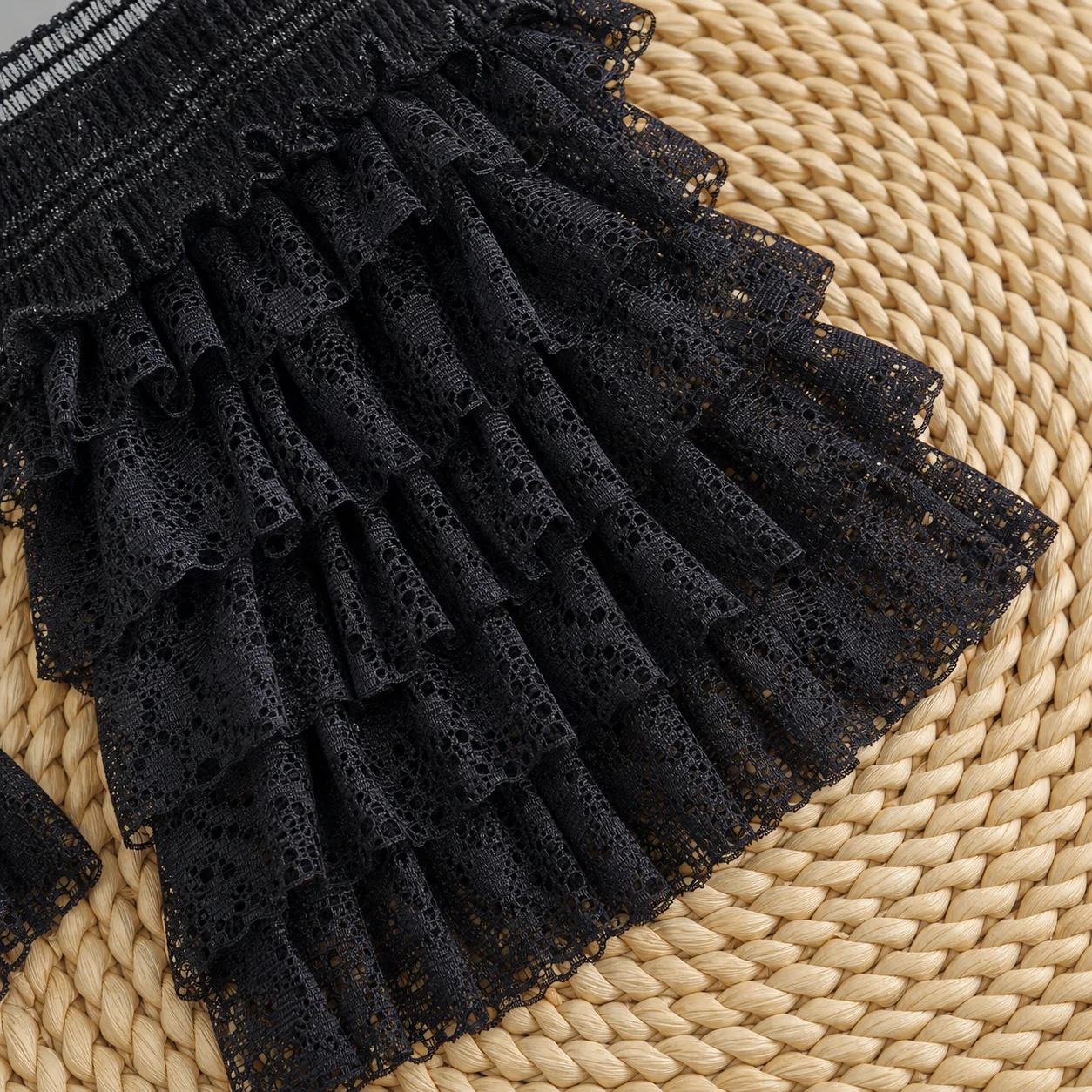 

Black And White Arm Warmers Korean-Style Five-Layer Ruffle Cuffs Women'S Arm Sleeves Breathable Lace Decorative Arm Sleeve