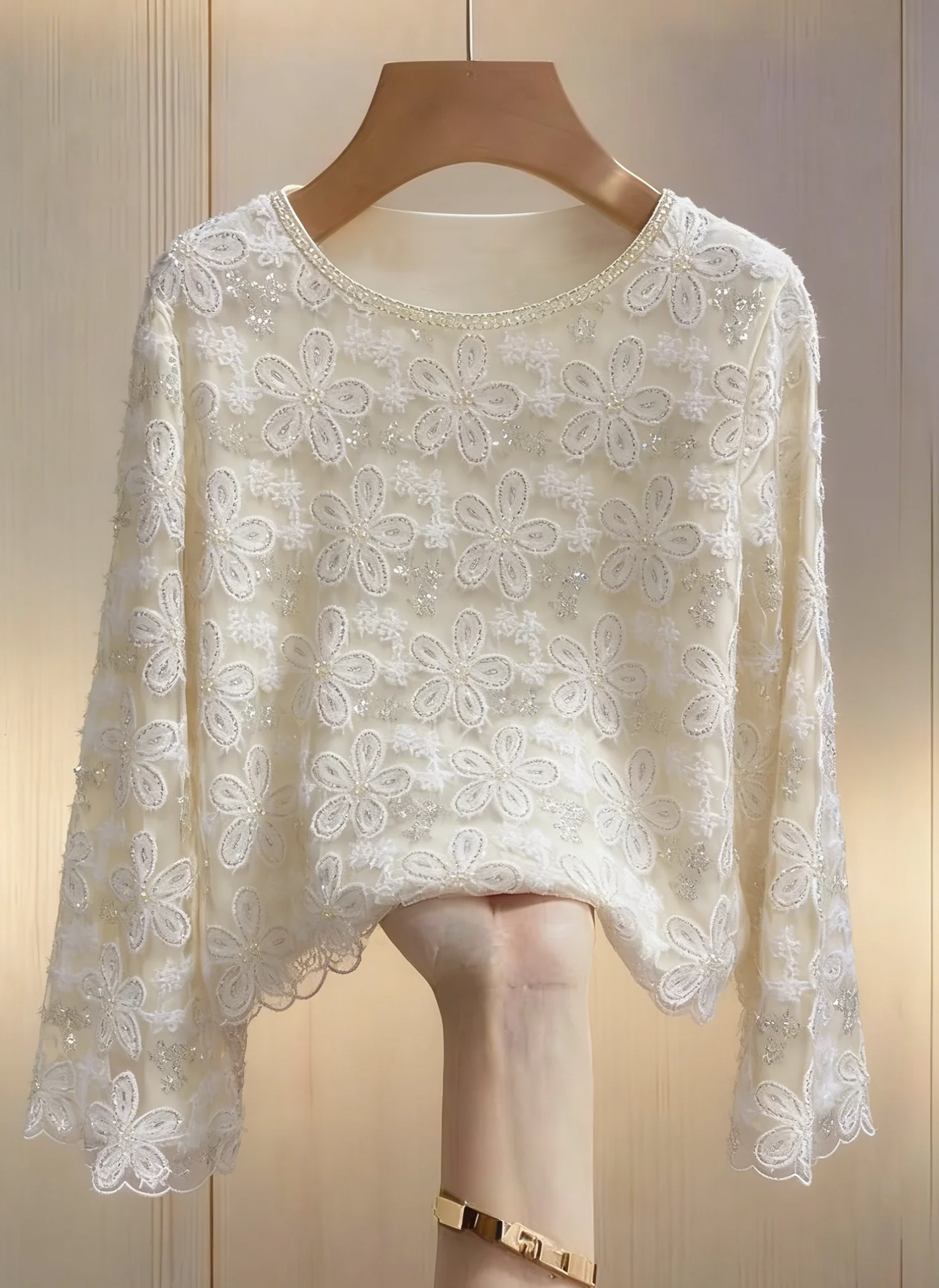 

Женский элегантный вязаный топ с длинными рукавами и круглым вырезом с вышивкой из бисера - белое повседневное модное универсальное украшение для фестивальной вечеринки