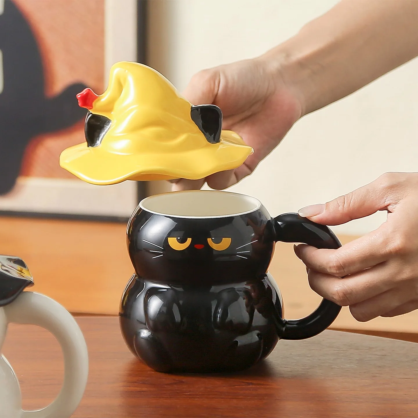 Halloween Cat Mug with Lid, Witch Hat Ceramic Coffee Cup, Cute Ghost Magic Couple Mugs,Creative Kitchen Gift for Her Him