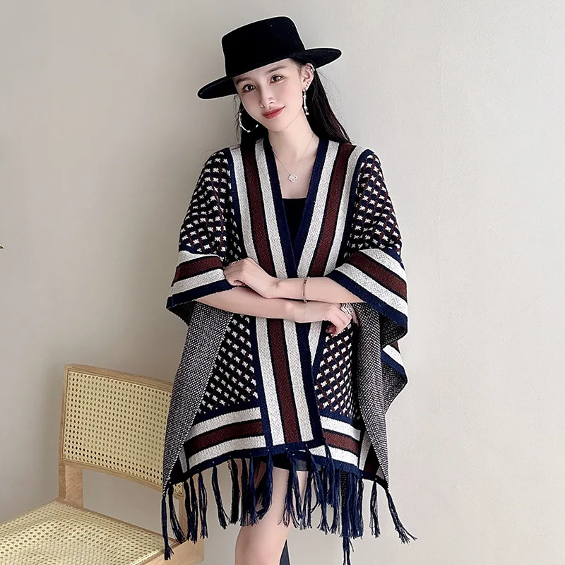 

Fashion Color Matching Stripes Core Yarn Knit Cardigan Cape Outerwear Autumn Winter Thick Shawl Women Poncho Long