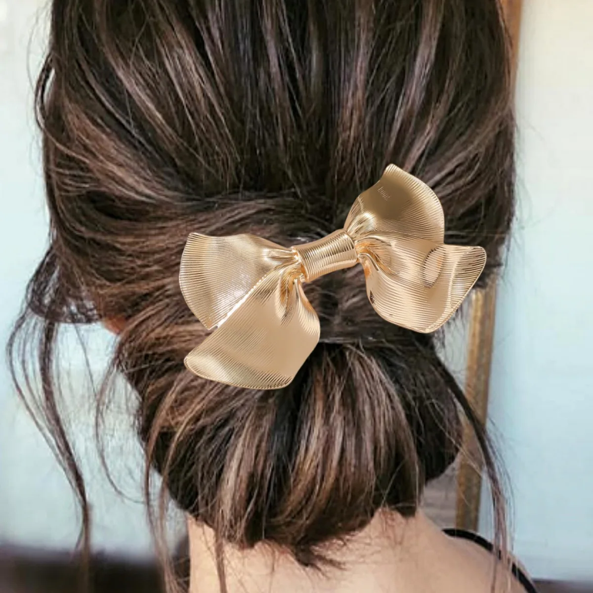 Butterfly Bow Hair Clip for Women with Elegant Alloy Spring Clip and for Half-Up Ponytail Design Fashionable Hairpin