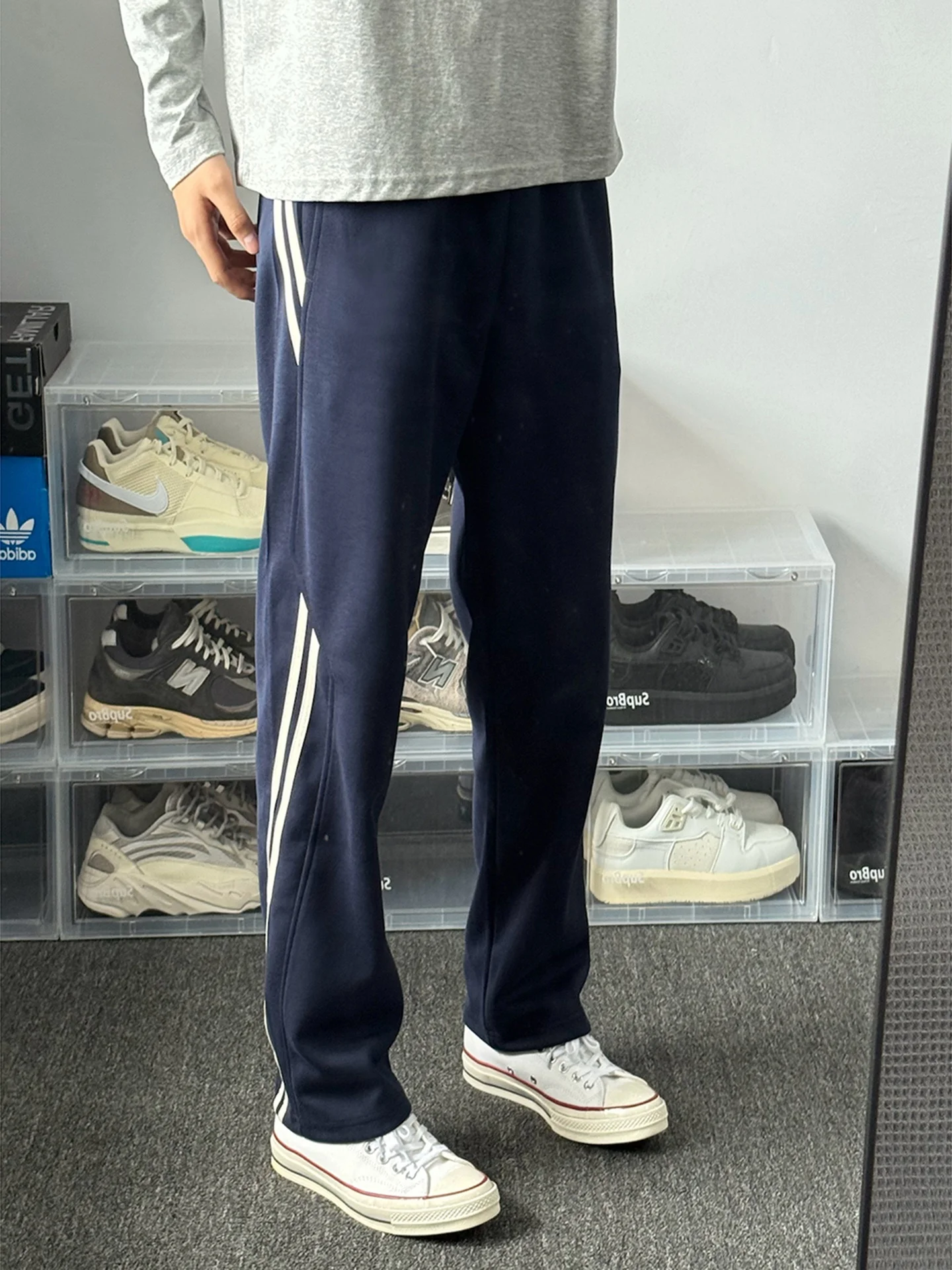 

Спортивные повседневные брюки для мужчин в американском стиле, прямые спортивные штаны в полоску, мягкие и удобные, из смесового хлопка и полиэстера